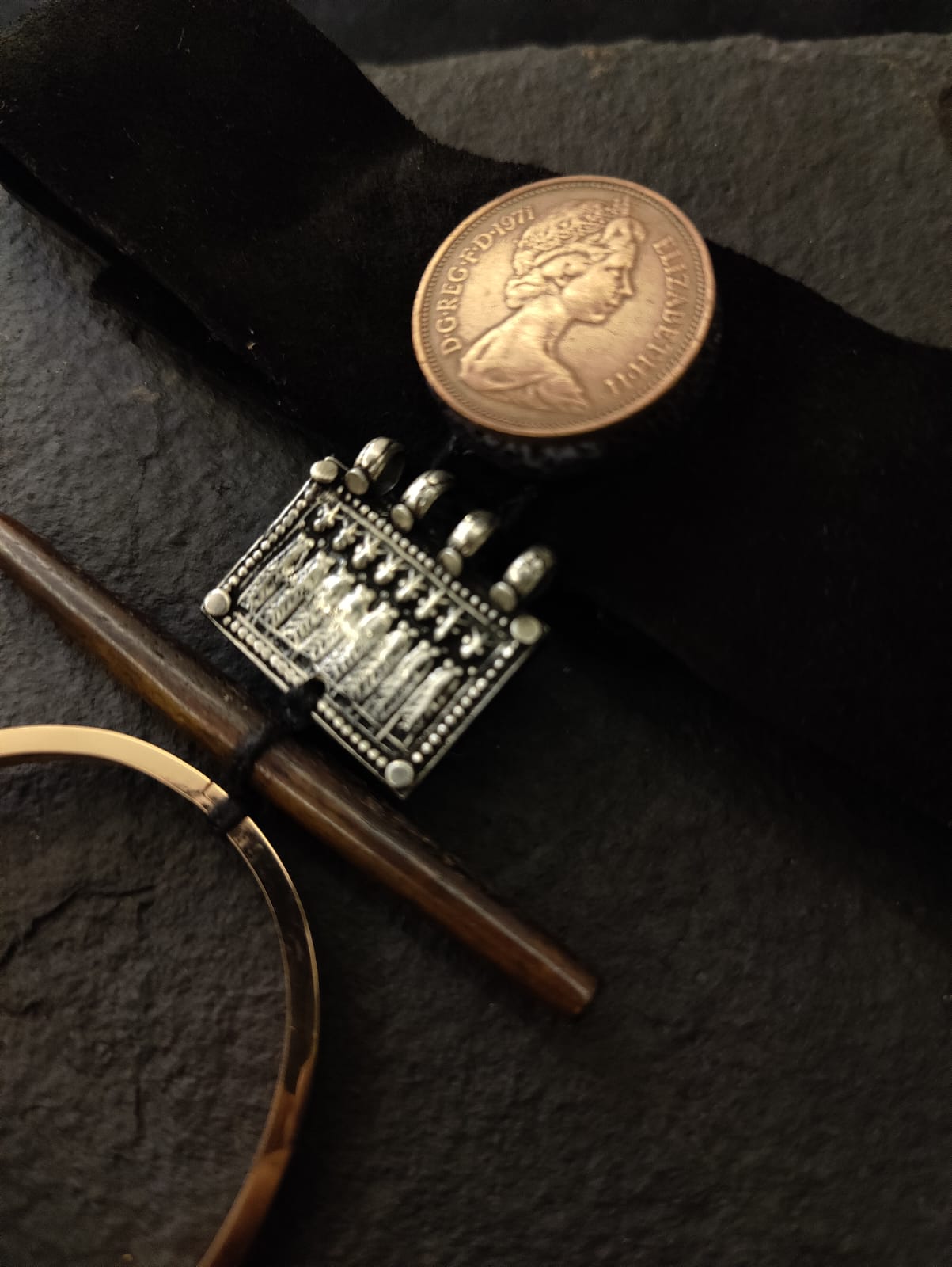 Leather choker