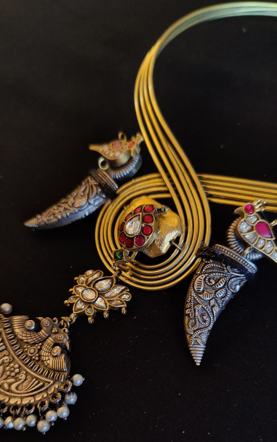 Divine Flight Choker