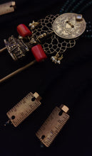 Load image into Gallery viewer, The Devika Necklace