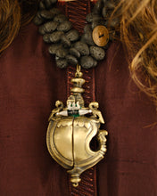 Load image into Gallery viewer, Antique sindoor dani brass necklace
