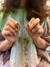 Load image into Gallery viewer, Arrow earring
