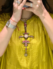 Load image into Gallery viewer, Brass signature necklace
