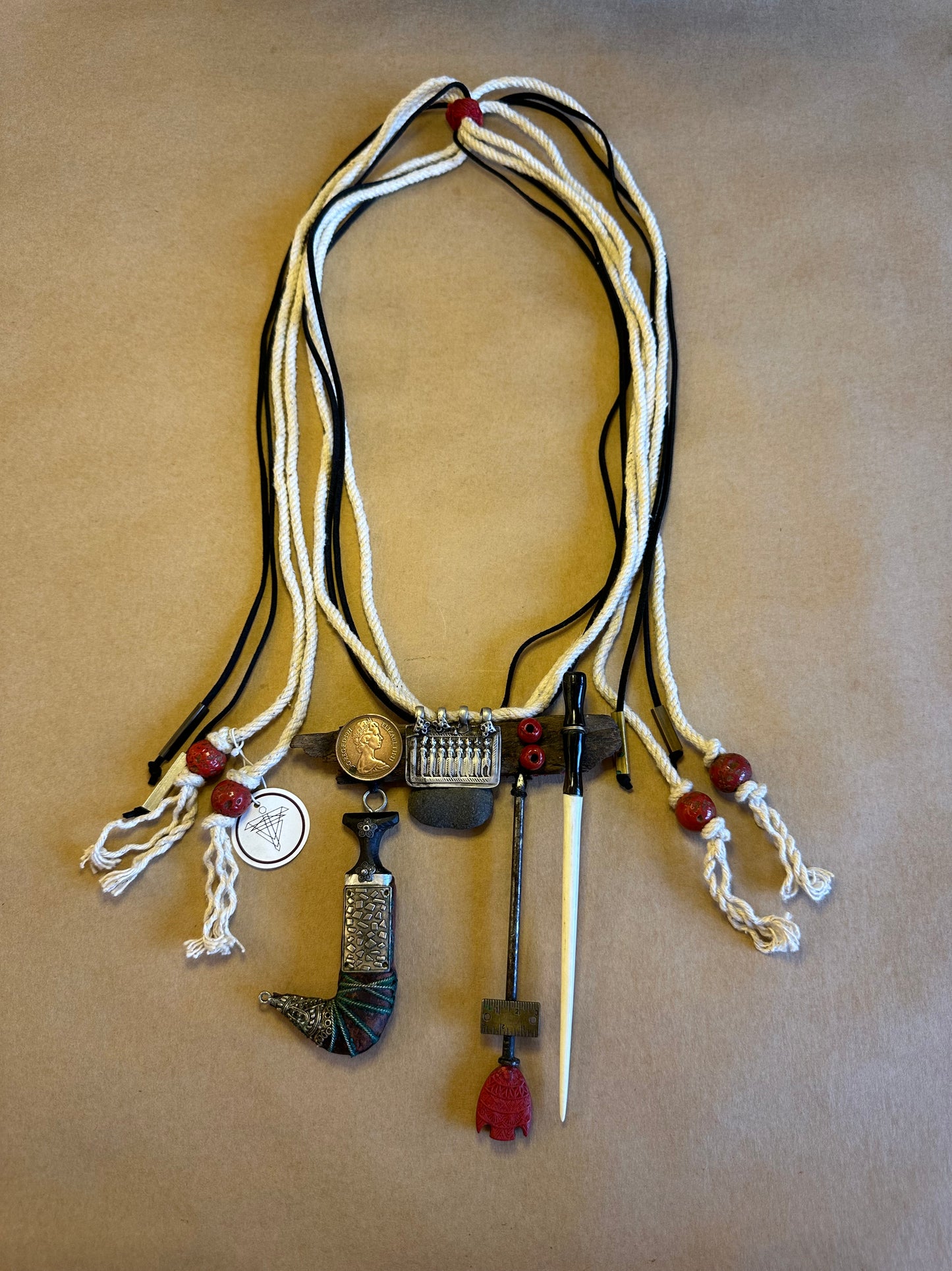 Silver tabiz antique knife necklace