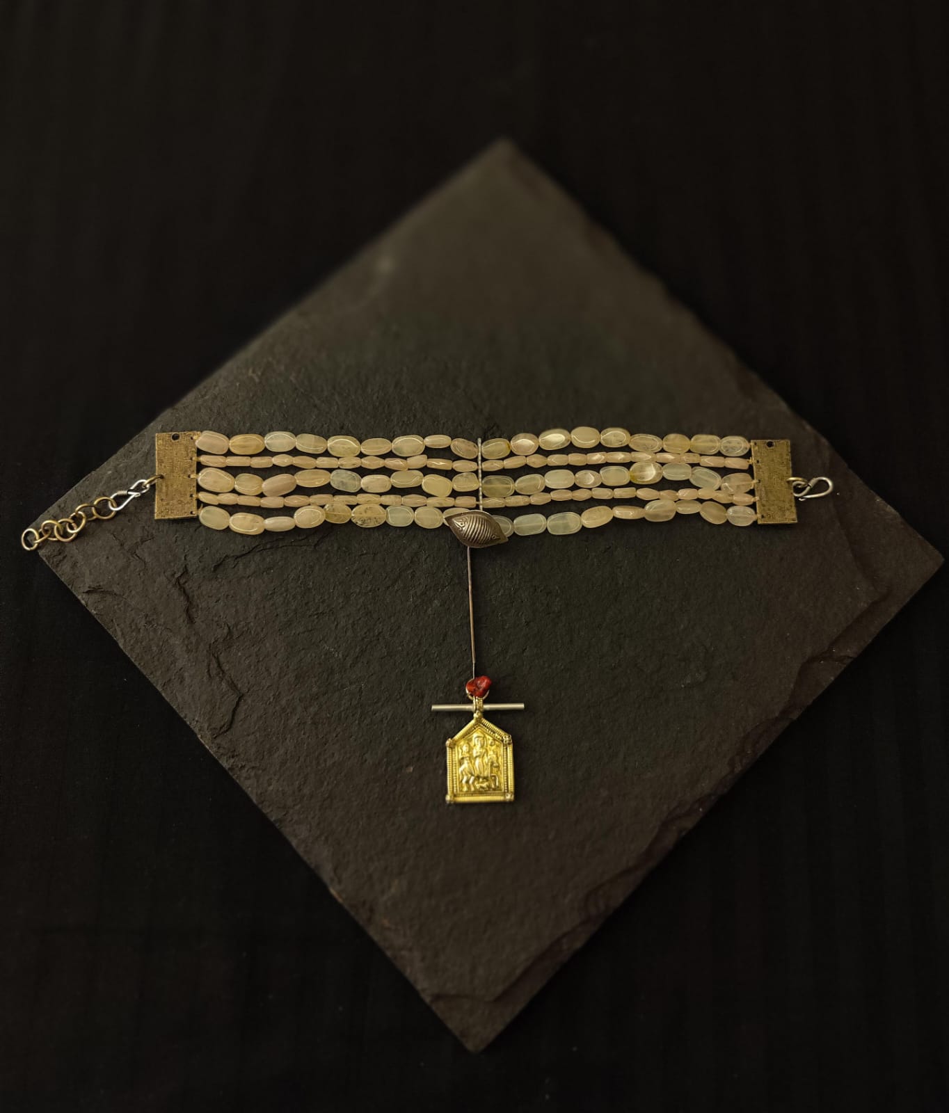 Silver choker