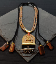 Load image into Gallery viewer, Lord Shiva necklace with silver tabiz
