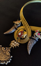 Load image into Gallery viewer, Divine Flight Choker
