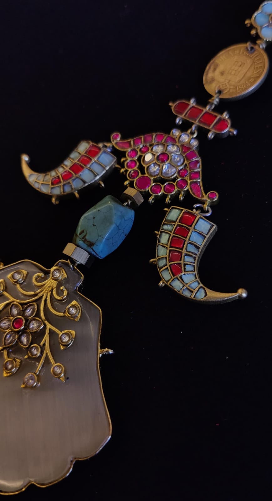 Royal Talisman Shell Pendant Necklace