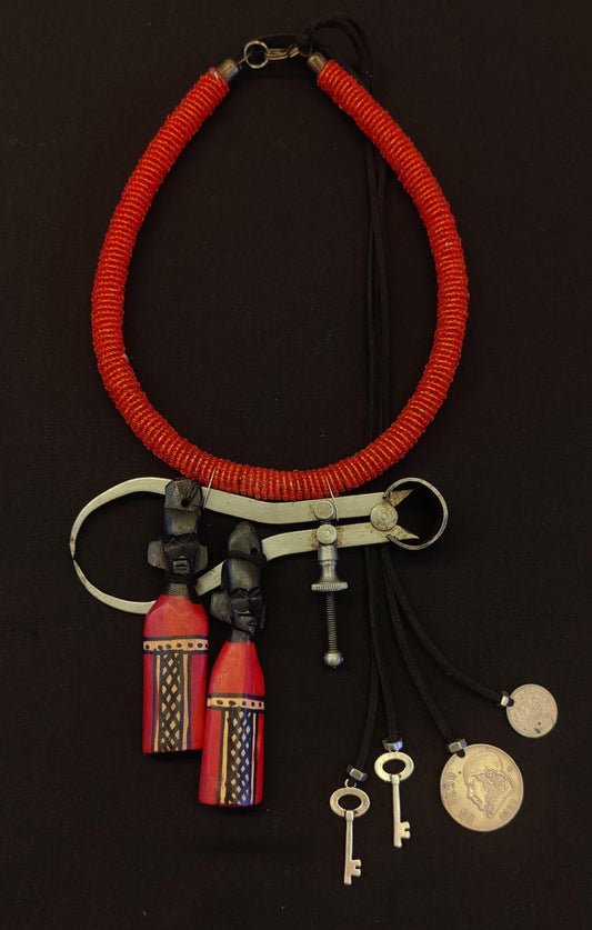 African beaded hasdi