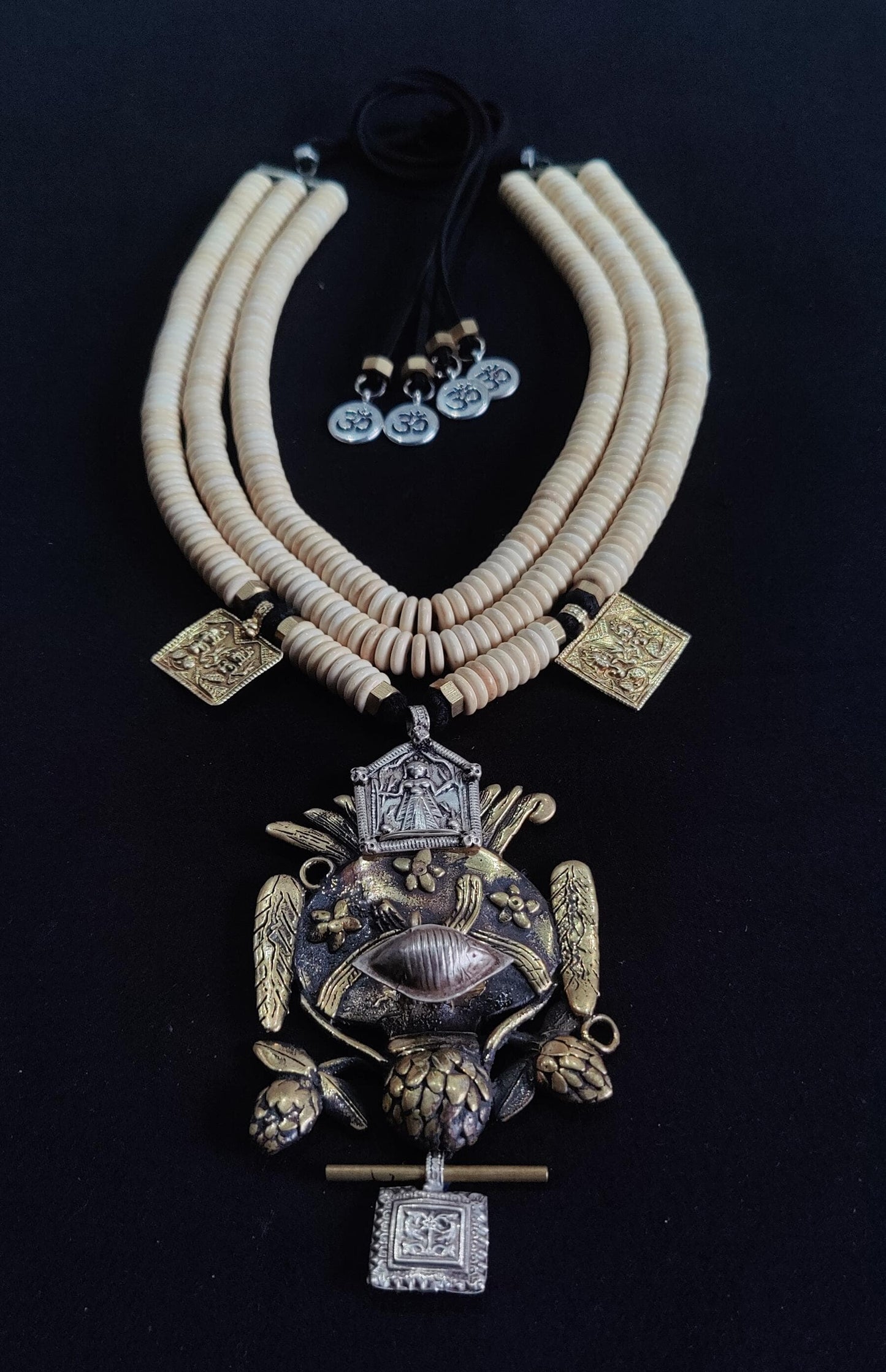 Beaded layered necklace