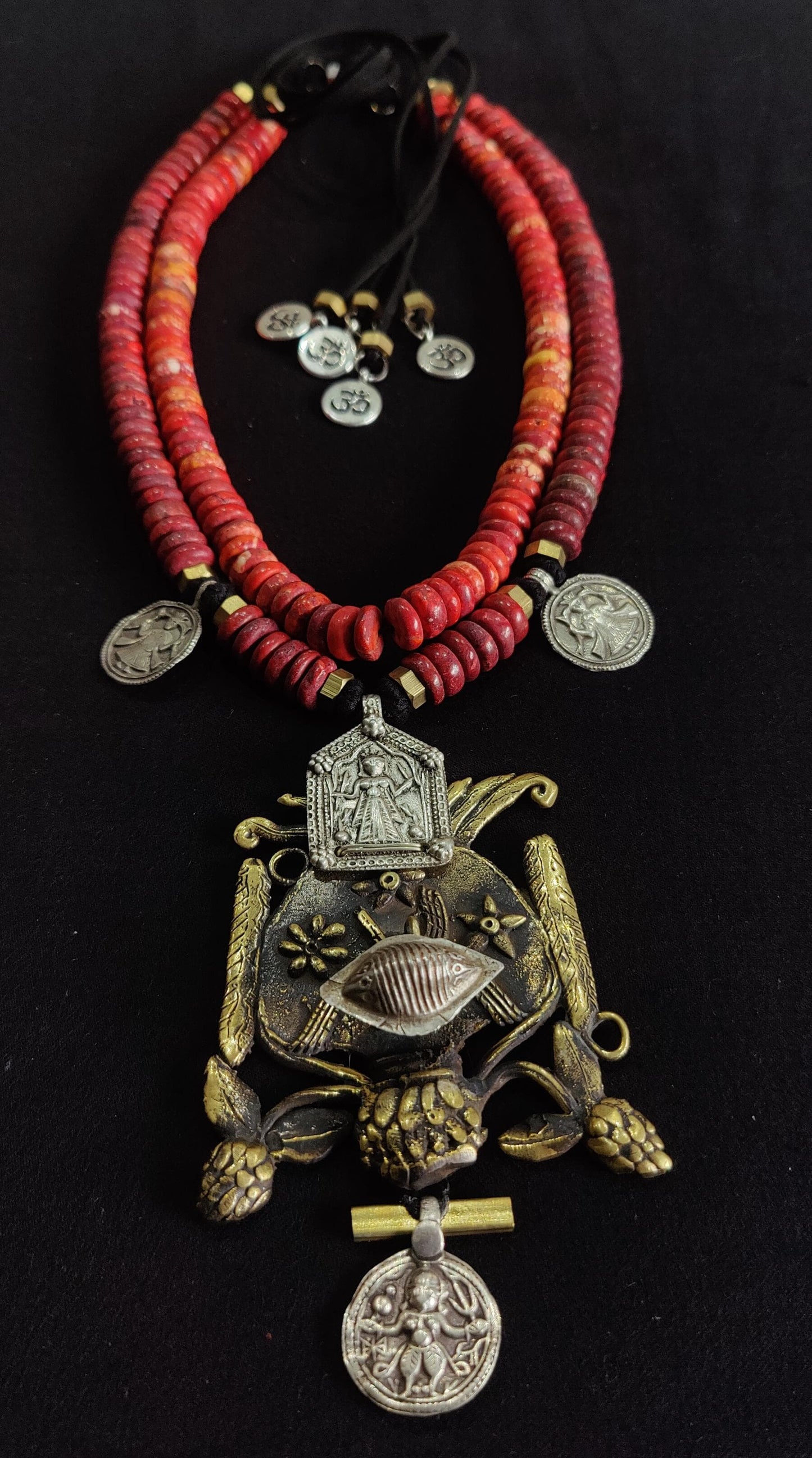 Beaded layered necklace