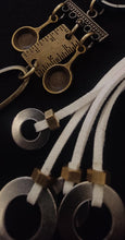 Load image into Gallery viewer, Pillar necklace
