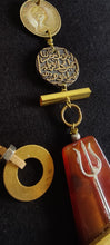 Load image into Gallery viewer, Pillar necklace
