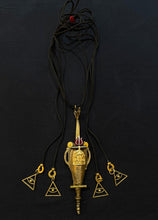 Load image into Gallery viewer, Trishul Antique Kajal Box Necklace
