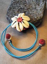 Load image into Gallery viewer, Cowrie rakhi
